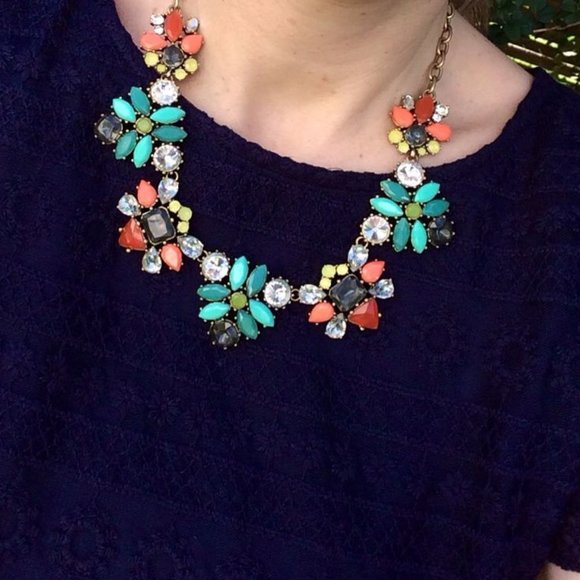 Stella & Dot Elodie Necklace - Picture 8 of 16